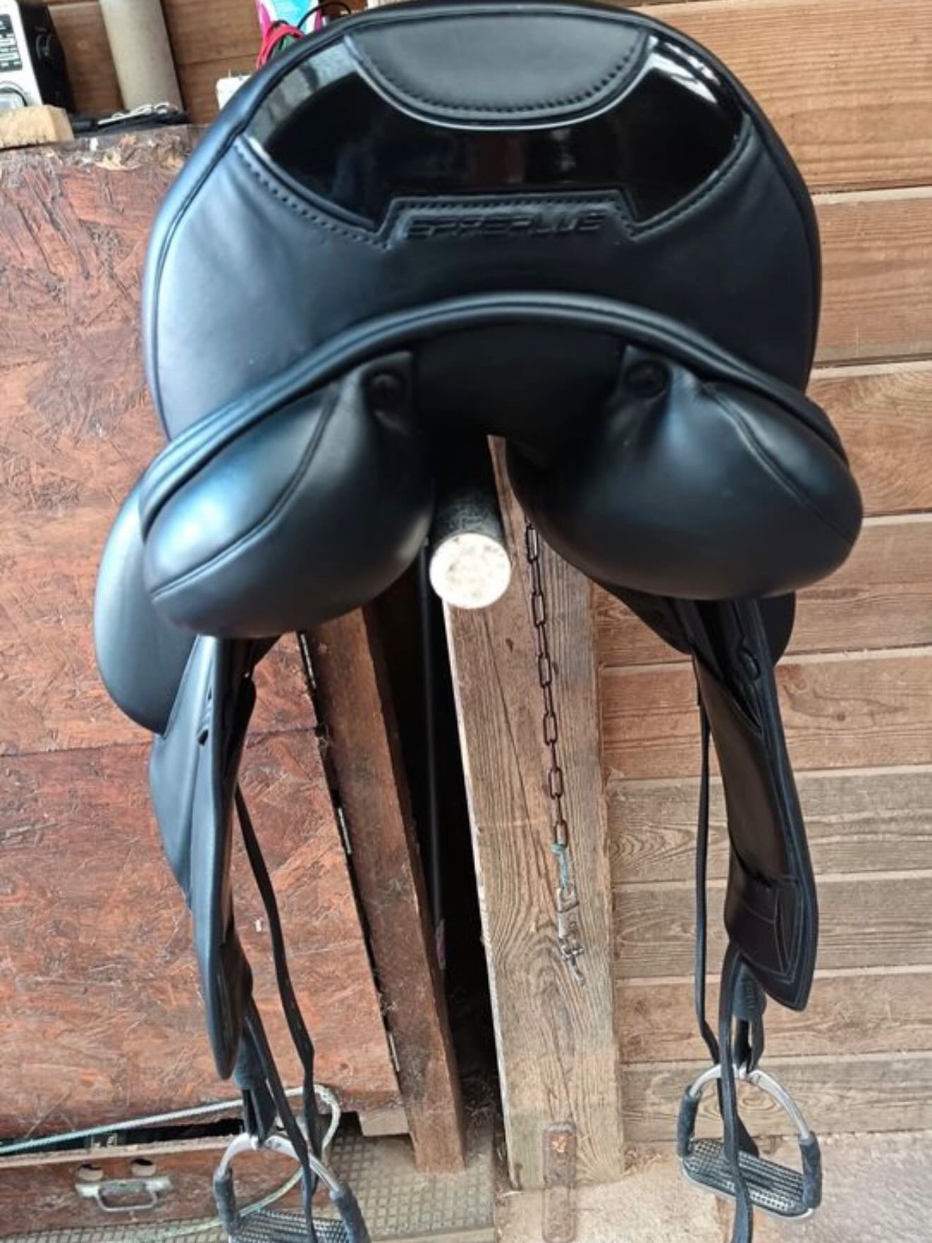 À – Selle de dressage Erreplus Connect WR