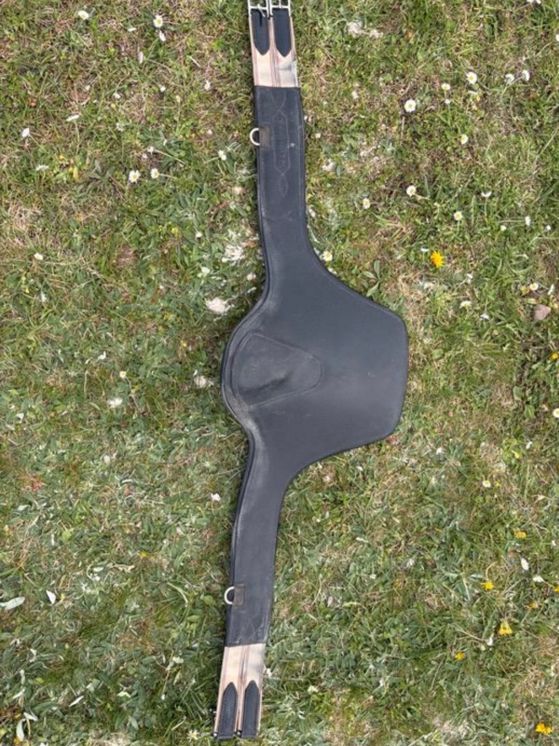 Selle Childéric modèle FAP, datant de décembre 2022 (facture disponible).